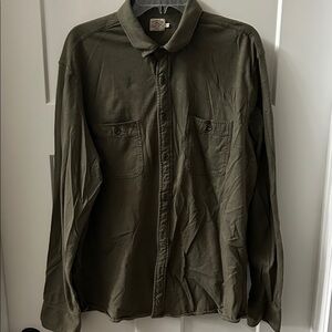 Faherty knit, long sleeve button up Sz XL, organic cotton, stretch olive green